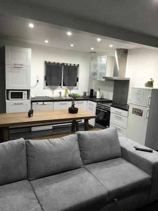 L'Imprevu Est Une Maison Individuelle. Sennecey-le-Grand Esterno foto