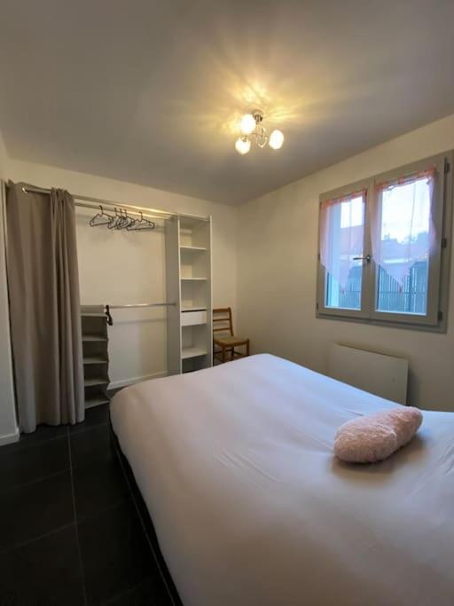 L'Imprevu Est Une Maison Individuelle. Sennecey-le-Grand Esterno foto